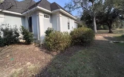 Exterior - 1145 Dominion Dr E, Mobile, AL 36695 photo 2 of 5