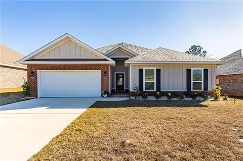 9068 Sweetgum Dr, Saraland, AL 36571