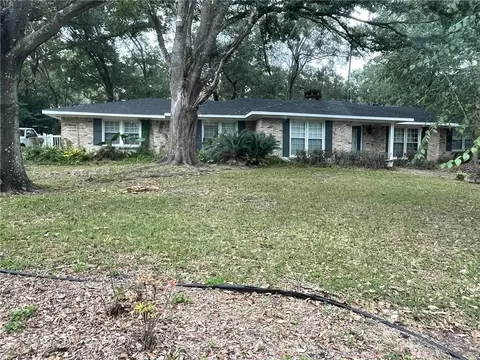3806 Claridge Rd N, Mobile, AL 36608