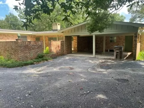 Exterior - 4242 Bit Spur Rd, Mobile, AL 36608 photo 2 of 3