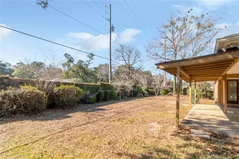 Exterior - 29 Cobblestone Way W, Mobile, AL 36608 photo 3 of 8