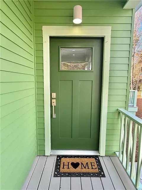 Exterior - 865 Edwards St, Mobile, AL 36610 photo 2 of 2