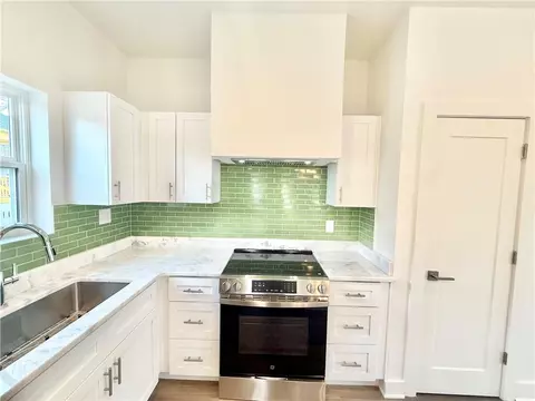 Kitchen - 865 Edwards St, Mobile, AL 36610 photo 5 of 5