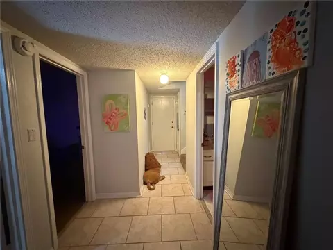 Entry Way - 5505 White Pine Dr, Mobile, AL 36693 photo 3 of 3