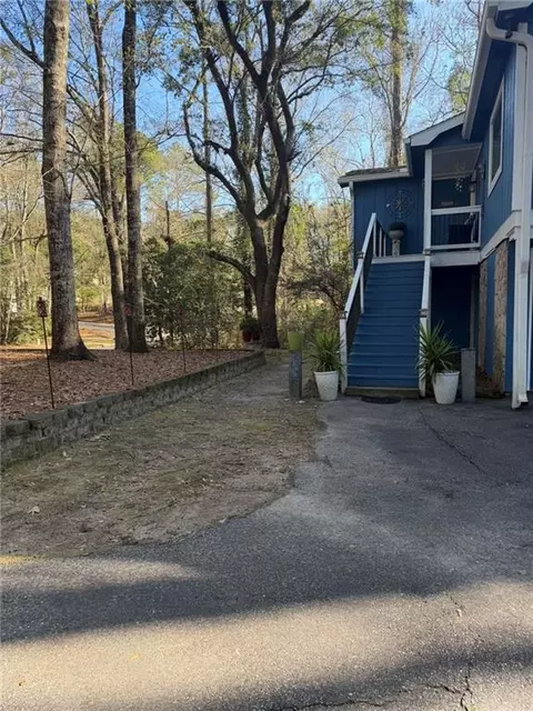 Exterior - 5505 White Pine Dr, Mobile, AL 36693 photo 3 of 9