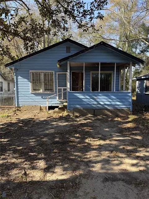 2006 Edwards Ave, Mobile, AL 36617