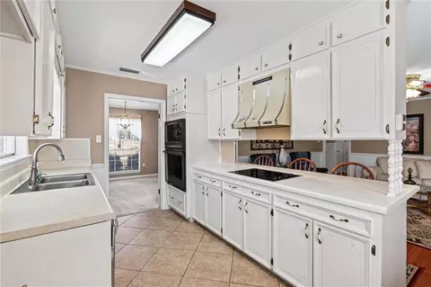 Kitchen - 1310 Laval Ct, Mobile, AL 36693 photo 1 of 2