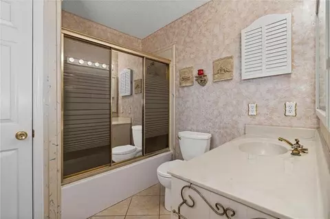 Bath - 1310 Laval Ct, Mobile, AL 36693 photo 2 of 2