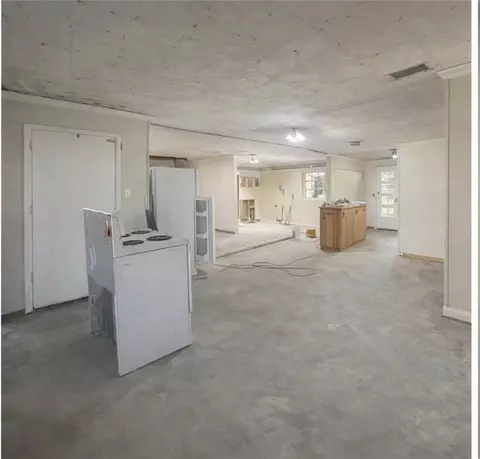 660 Halifax Dr, Mobile, AL 36609 photo 6