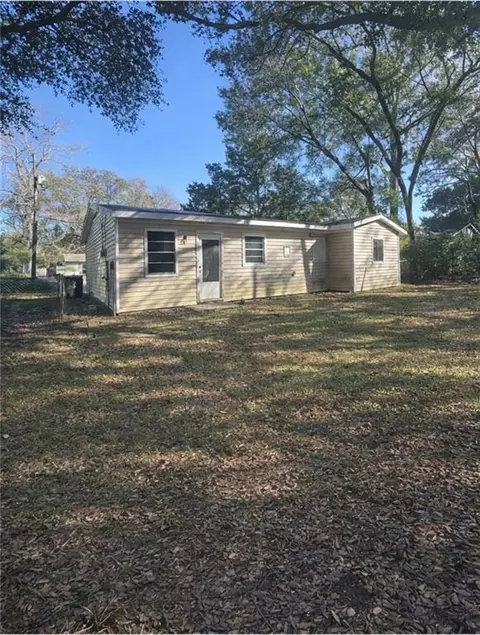 660 Halifax Dr, Mobile, AL 36609 photo 4