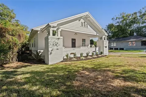 Exterior - 1850 Old Shell Rd, Mobile, AL 36607 photo 6 of 9