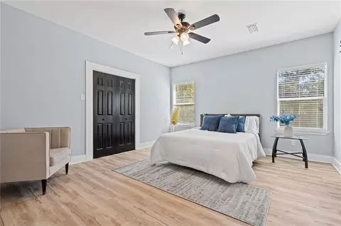 Bedroom - 1850 Old Shell Rd, Mobile, AL 36607 photo 1 of 4
