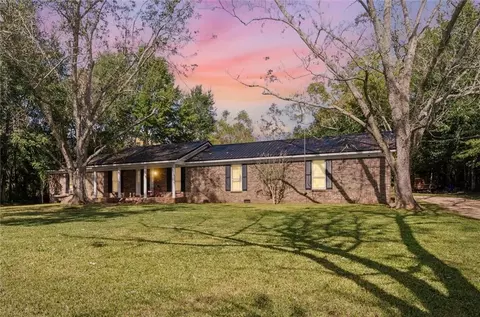 11440 Diffee Rd, Grand Bay, AL 36541