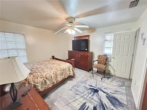 Bedroom - 5530 Gaillard Dr, Mobile, AL 36608 photo 2 of 4
