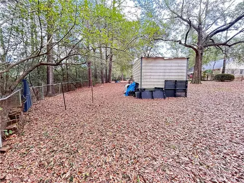 Exterior - 5530 Gaillard Dr, Mobile, AL 36608 photo 4 of 5