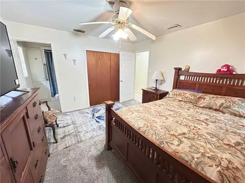Bedroom - 5530 Gaillard Dr, Mobile, AL 36608 photo 3 of 4