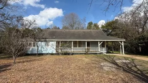3006 Pleasant Valley Rd, Mobile, AL 36606