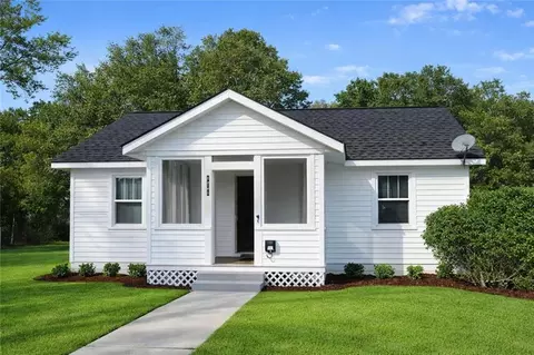 1254 Seneca St, Mobile, AL 36605