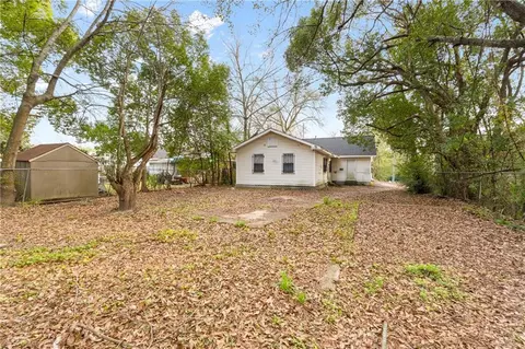Exterior - 1254 Seneca St, Mobile, AL 36605 photo 3 of 4