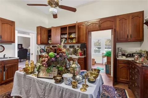 Kitchen - 300 Ann St S, Mobile, AL 36604 photo 3 of 7
