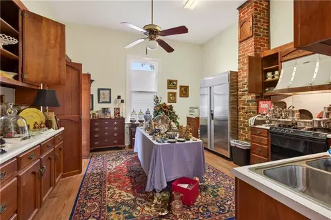 Kitchen - 300 Ann St S, Mobile, AL 36604 photo 1 of 7