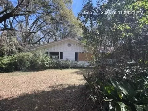Exterior - 7215 Broadview Dr E, Theodore, AL 36582 photo 3 of 10