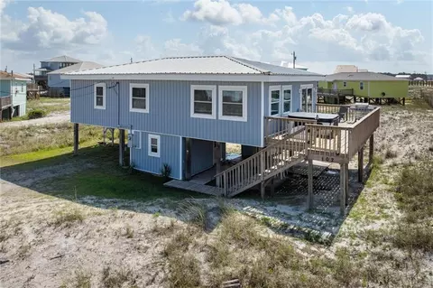102 Ponchartrain Ct, Dauphin Island, AL 36528