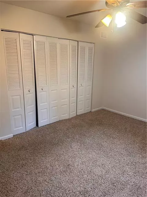 Bedroom - 6701 Dickens Ferry Rd #83, Mobile, AL 36608 photo 5 of 9