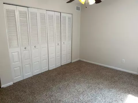 Bedroom - 6701 Dickens Ferry Rd #83, Mobile, AL 36608 photo 8 of 9
