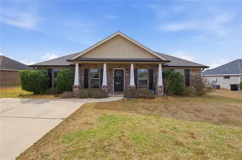 21673 Bartlett Ln, Robertsdale, AL 36567