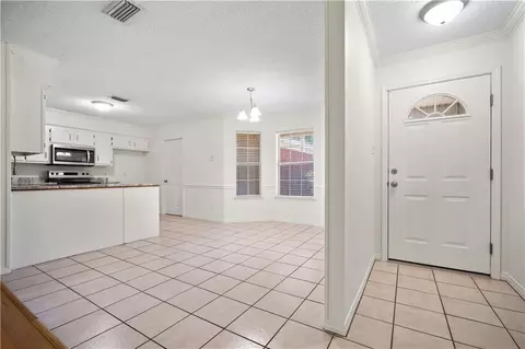 Entry Way - 2865 Barlett Dr, Mobile, AL 36608 photo 1 of 1