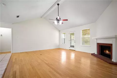 Living - 2865 Barlett Dr, Mobile, AL 36608 photo 3 of 3