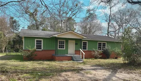3728 Vinewood Dr, Mobile, AL 36612