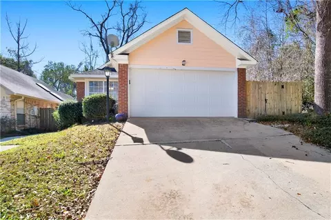 5631 Bentley Ln, Mobile, AL 36609