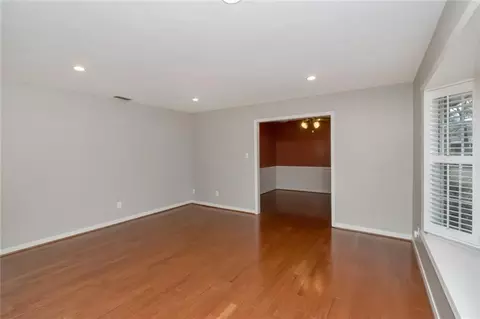 Living - 100 Fenwick Rd, Mobile, AL 36608 photo 1 of 5