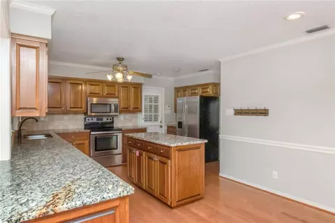 Kitchen - 100 Fenwick Rd, Mobile, AL 36608 photo 4 of 4