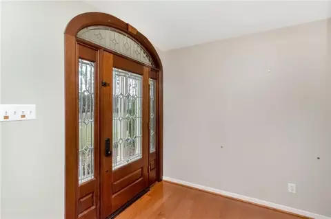 Entry Way - 100 Fenwick Rd, Mobile, AL 36608 photo 1 of 2