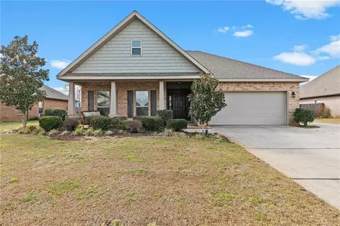 23885 Flynt Dr, Daphne, AL 36526