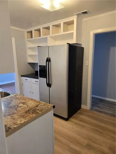 Kitchen - 74 Lefevre St, Mobile, AL 36607 photo 1 of 1