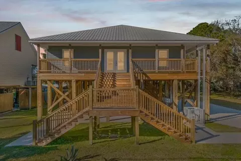1224 Cadillac Ave, Dauphin Island, AL 36528