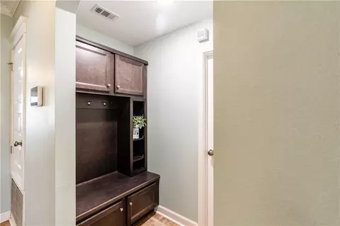 Entry Way - 653 Begeman Rd, Mobile, AL 36608 photo 3 of 3