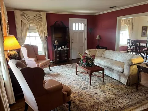 Living - 11475 Highway 43 N, Axis, AL 36505 photo 2 of 7