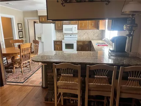 Kitchen - 11475 Highway 43 N, Axis, AL 36505 photo 3 of 3
