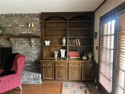 Living - 11475 Highway 43 N, Axis, AL 36505 photo 6 of 7