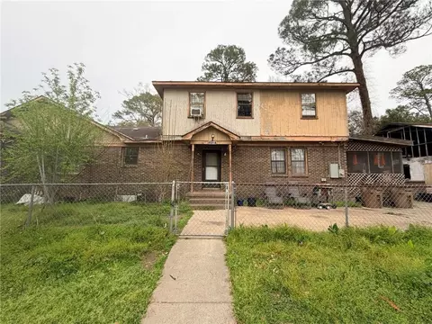 1921 Halls Mill Rd, Mobile, AL 36606