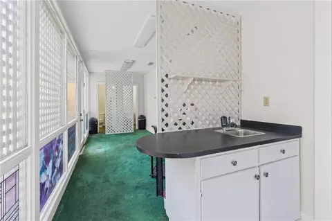 Entry Way - 1006 Dauphin St, Mobile, AL 36604 photo 1 of 2