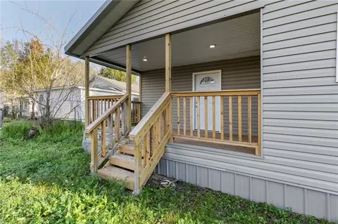 Exterior - 62 11th Ave, Chickasaw, AL 36611 photo 4 of 4