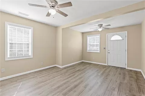 Living - 62 11th Ave, Chickasaw, AL 36611 photo 2 of 2