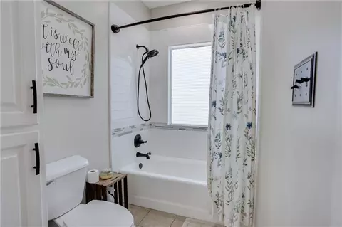 Bath - 3180 Riverview Pointe Dr, Theodore, AL 36582 photo 7 of 7