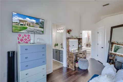 Bedroom - 3180 Riverview Pointe Dr, Theodore, AL 36582 photo 6 of 6